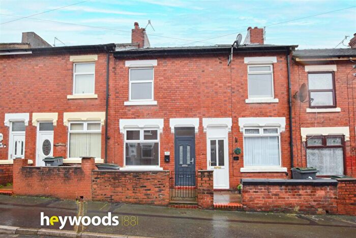 2 Bedroom Terraced House To Rent In Wolseley Road, Oakhill, Stoke-On-Trent, ST4