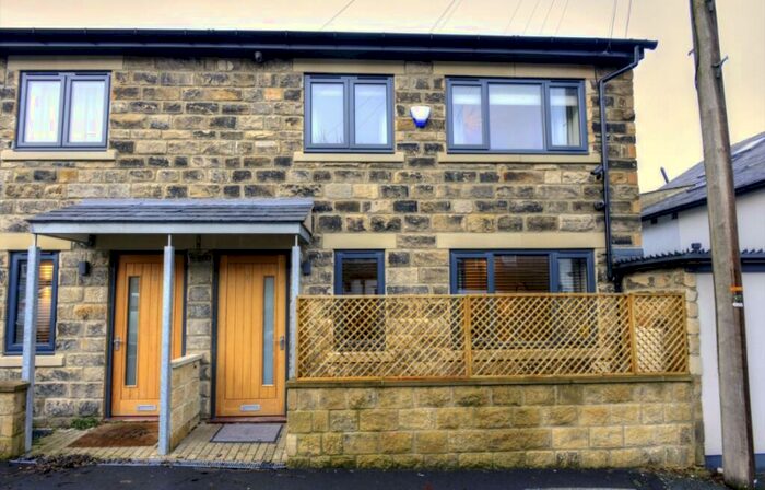 2 Bedroom Semi-Detached House To Rent In Fern Road, Harrogate, HG2