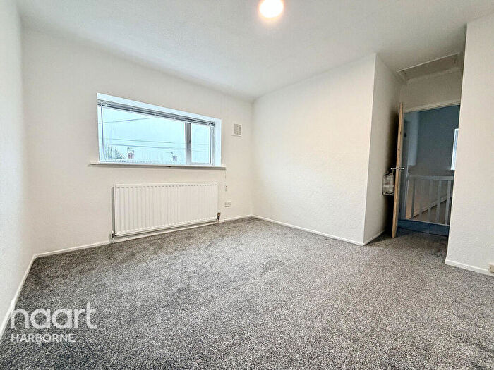 3 Bedroom Semi-Detached House To Rent In Cross Farm Road, Harborne, B17