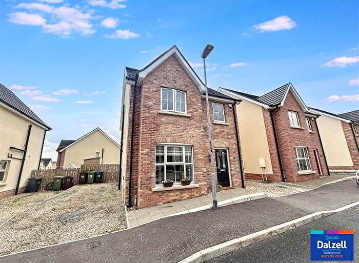 3 Bedroom Detached Villas For Sale In Ayrshire Gardens, Lisburn, BT28