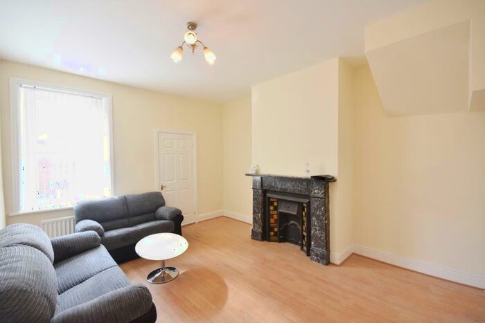 2 Bedroom Flat To Rent In Doncaster Road, Sandyford, NE2