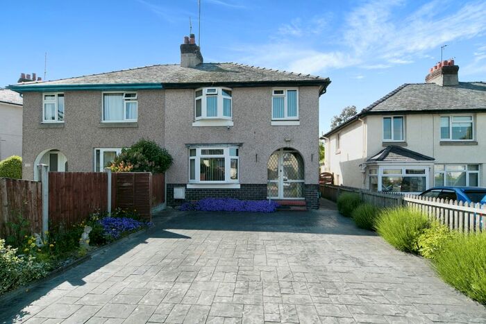 3 Bedroom Semi-Detached House For Sale In Glan Y Fedw, Betws Yn Rhos, Abergele, Conwy, LL22