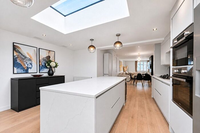 3 Bedroom Semi-Detached House For Sale In Summerley Street, Earlsfield, London, SW18