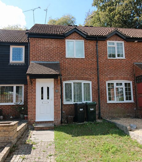 2 Bedroom Terraced House For Sale In The Brackens, Dibden Purlieu, Hampshire, SO45