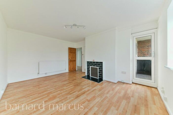 2 Bedroom Flat To Rent In Duppas Hill Terrace, Croydon, CR0