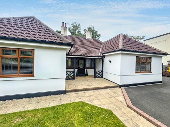 3 Bedroom Detached Bungalow For Sale In Houghton Road, Hetton-le-Hole, Houghton Le Spring, Tyne And Wear, DH5