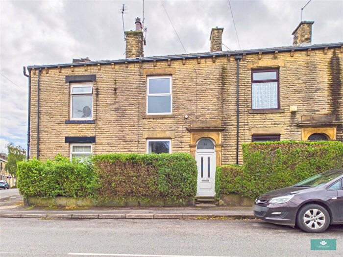 2 Bedroom Terraced House For Sale In Milnrow Road, Shaw, OL2