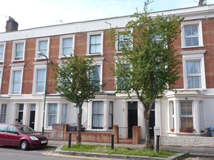 5 Bedroom Flat To Rent In Malvern Road, Kilburn, London, NW6