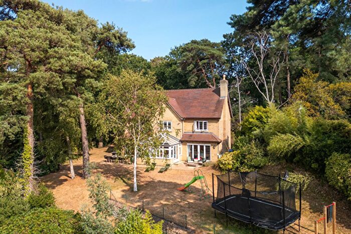 6 Bedroom Property To Rent In The Drive, Brudenell Avenue, Poole, BH13
