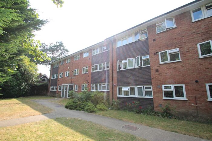 2 Bedroom Flat To Rent In Pampisford Road, South Croydon, CR2
