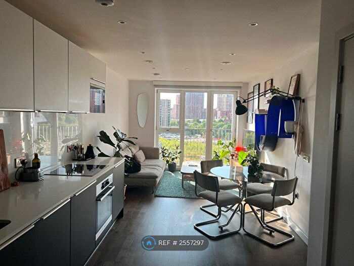 1 Bedroom Flat To Rent In Novella Apartments, Salford, M3