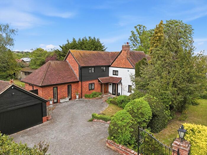 4 Bedroom Detached House For Sale In Church Street, Billericay, CM11
