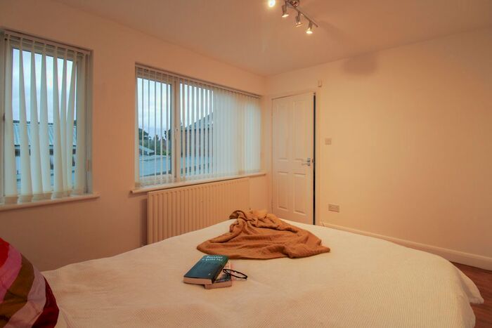 2 Bedroom Flat To Rent In Station Road, Birmingham, B14