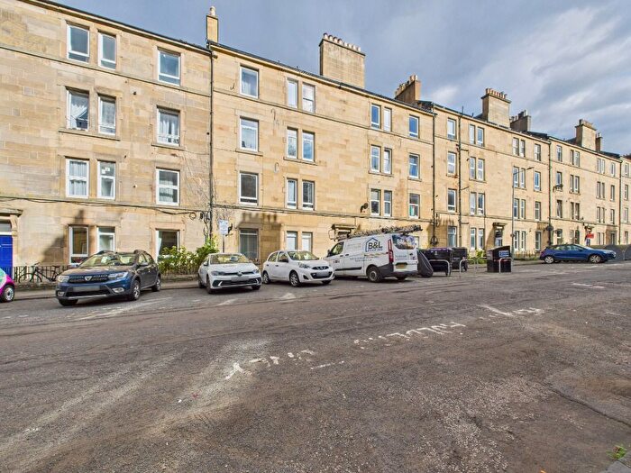 1 Bedroom Flat To Rent In Wardlaw Street, Gorgie, Edinburgh, EH11