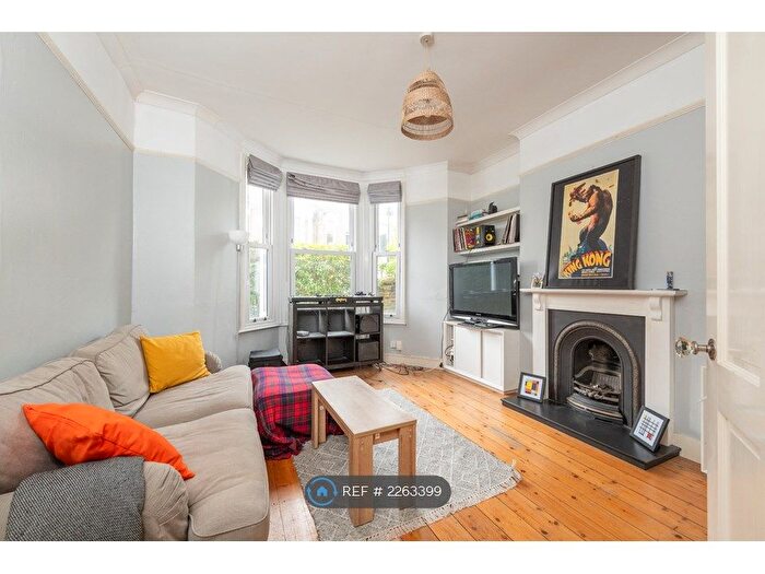 1 Bedroom Flat To Rent In Stansfield Road, London, SW9