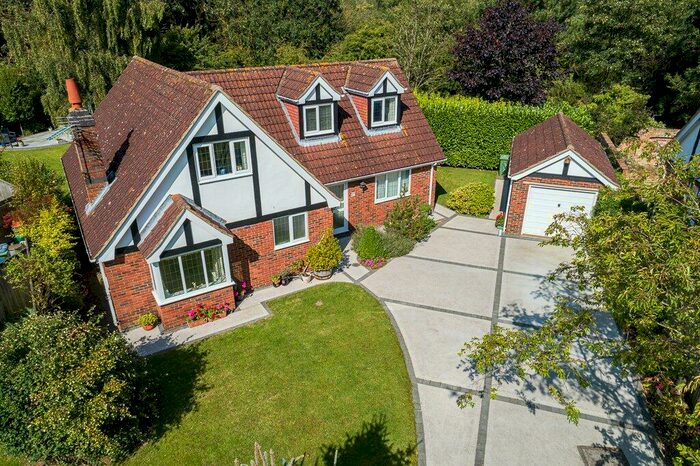 4 Bedroom Bungalow For Sale In The Woodlands, Stallingborough, Lincolnshire, DN41