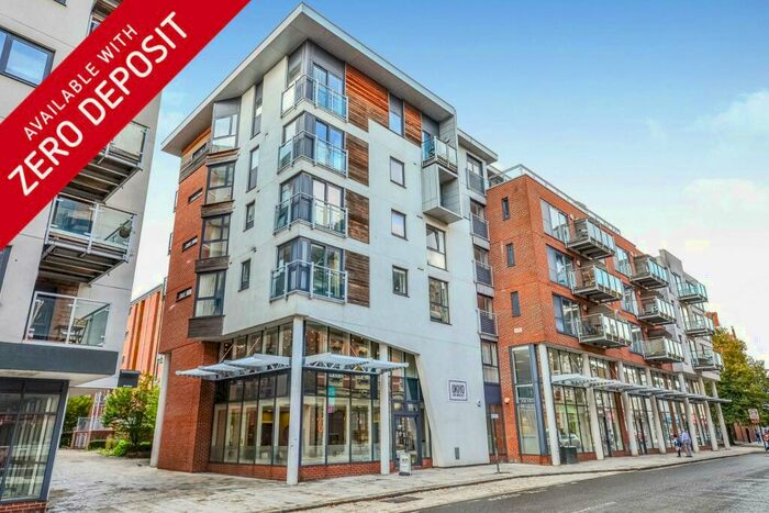 1 Bedroom Apartment To Rent In Kimber House, Central, SO14