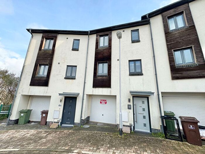 4 Bedroom Terraced House For Sale In Squirrel Close, Plymouth, PL6