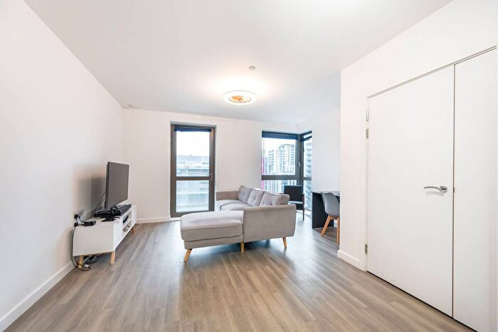1 Bedroom Flat For Sale In Olympic Way, Wembley Park, Wembley, HA9