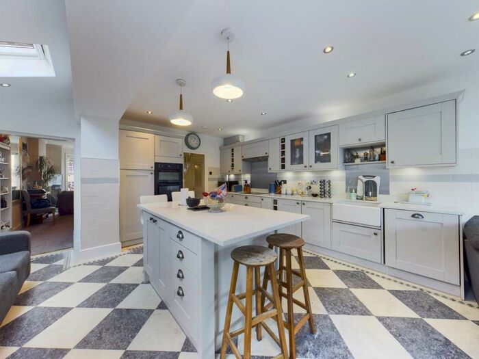 3 Bedroom House To Rent In Upton Road, Bexleyheath, London, DA6