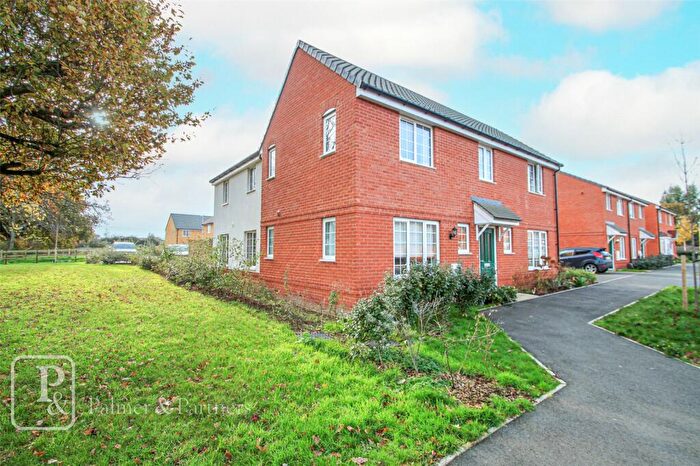 4 Bedroom Detached House For Sale In Woodpecker Way, Kirby Cross, Frinton-on-Sea, Essex, CO13