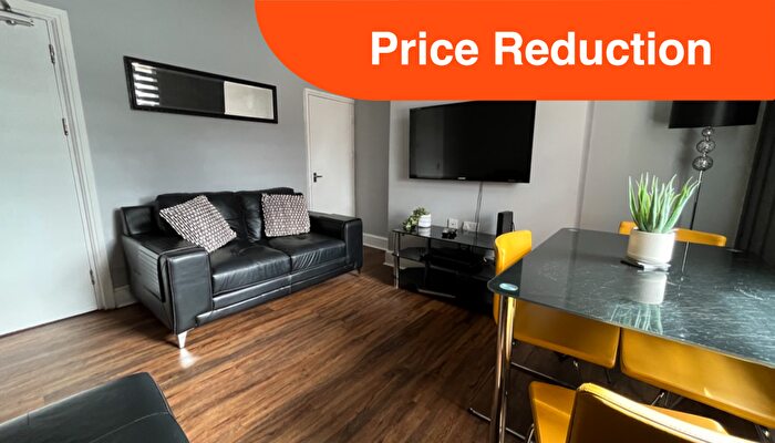 4 Bedroom Terraced House To Rent In Kesteven St // Bed // Aug, LN5