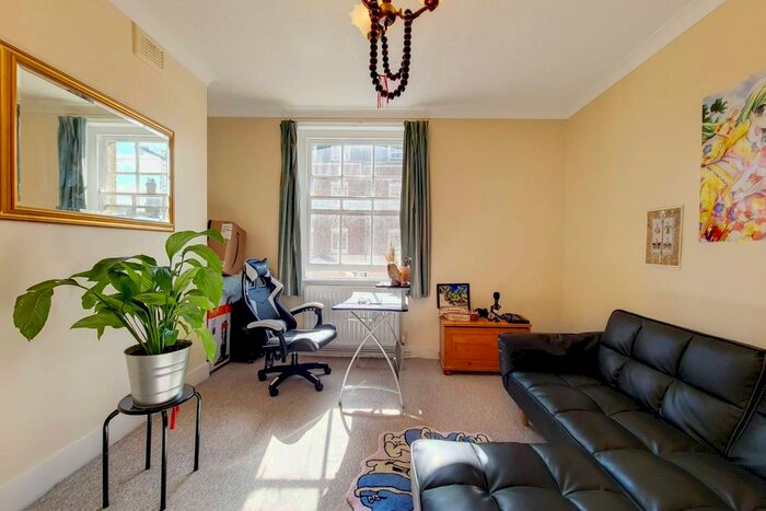 1 Bedroom Flat To Rent In Welwyn Street, Bethnal Green, London, E2