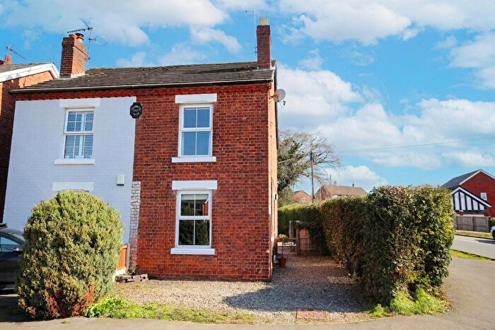 2 Bedroom Semi Detached House For Sale In London Road, Northwich, CW9