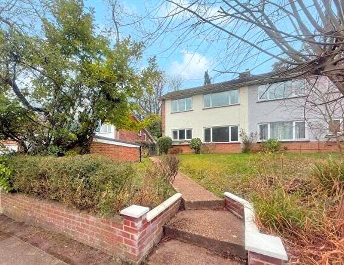 3 Bedroom Semi Detached House To Rent In Copperfield Road, Bassett, Southampton, SO16