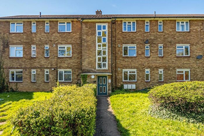 2 Bedroom Flat For Sale In Banbury Road, North Summertown, OX2