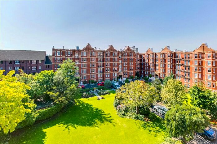 3 Bedroom Flat To Rent In Kenilworth Court, Lower Richmond Road, London, SW15