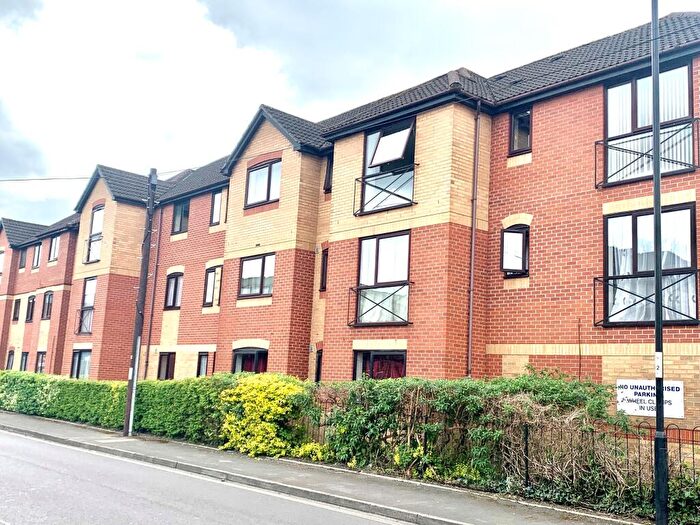 1 Bedroom Apartment To Rent In Carlisle Road, SO16