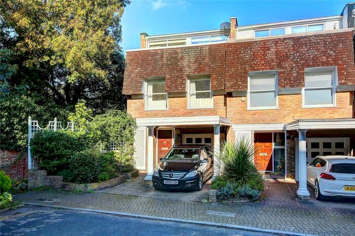 4 Bedroom End Of Terrace House To Rent In Welford Place, Wimbledon, SW19