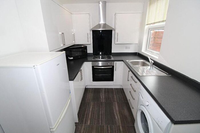 2 Bedroom Terraced House To Rent In Henderson Street, Preston, PR1
