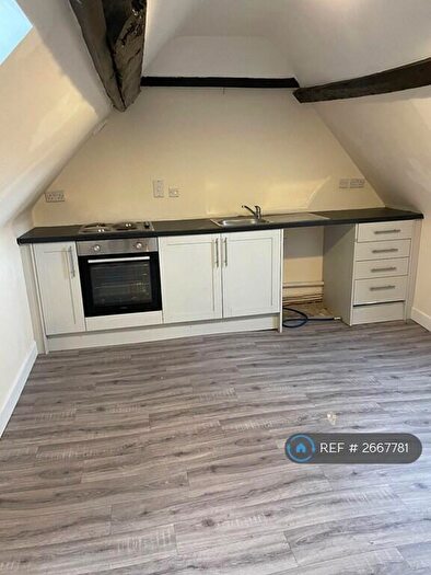 1 Bedroom Flat To Rent In Cambridge Street, Wellingborough, NN8