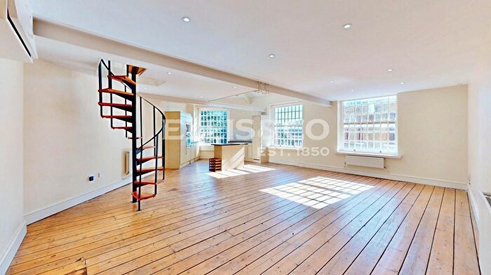 2 Bedroom Flat For Sale In West Park Road, Southall, UB2