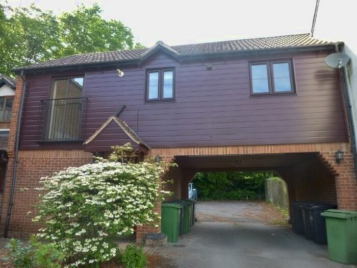 2 Bedroom Detached House To Rent In Gander Drive, Rooksdown, Basingstoke, RG24