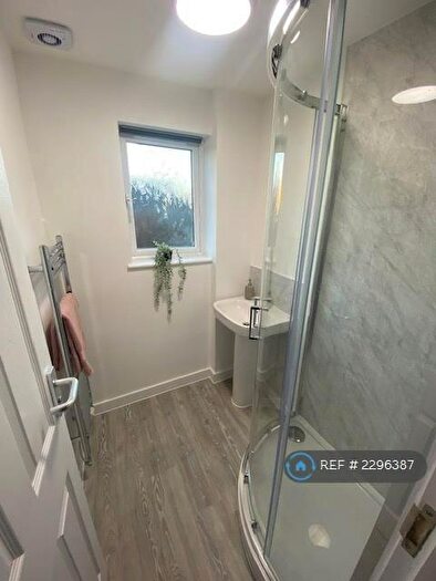 7 Bedroom Terraced House To Rent In Dibden Road, Bristol, BS16