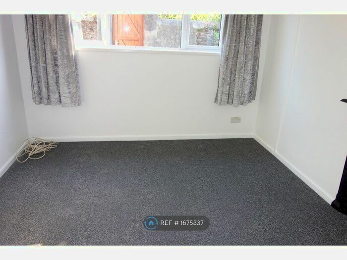 1 Bedroom Flat To Rent In Alexandra Road, Mutley, Plymouth, PL4
