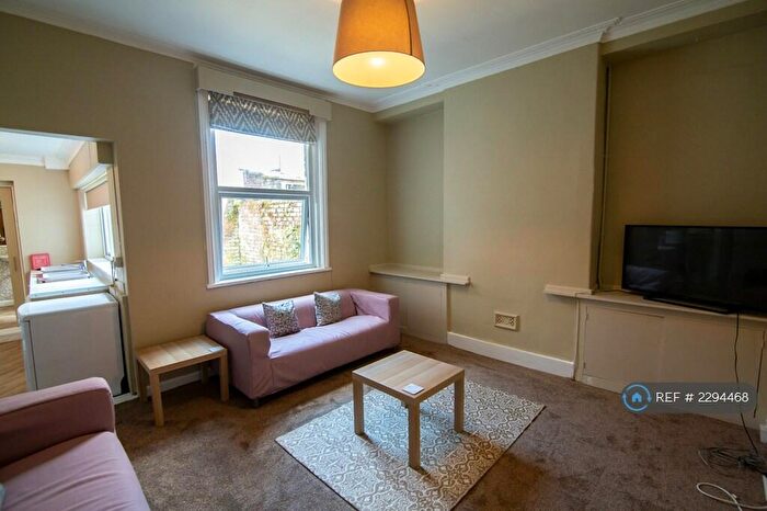 5 Bedroom Terraced House To Rent In Norris Street, Preston, PR1