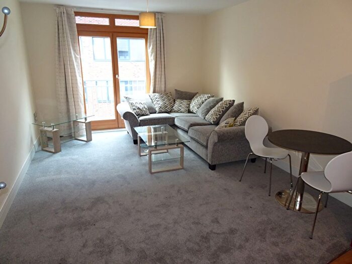 2 Bedroom Flat To Rent In Upper Marshall Street, Birmingham, B1