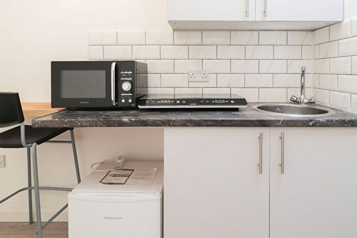 Studio To Rent In Camden High Street, London, NW1