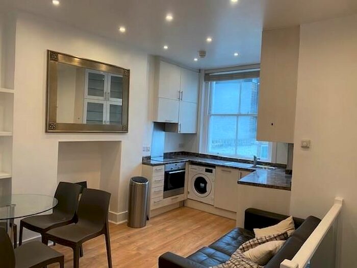 1 Bedroom Flat To Rent In Upper Montagu Street, Marylebone, London, W1H