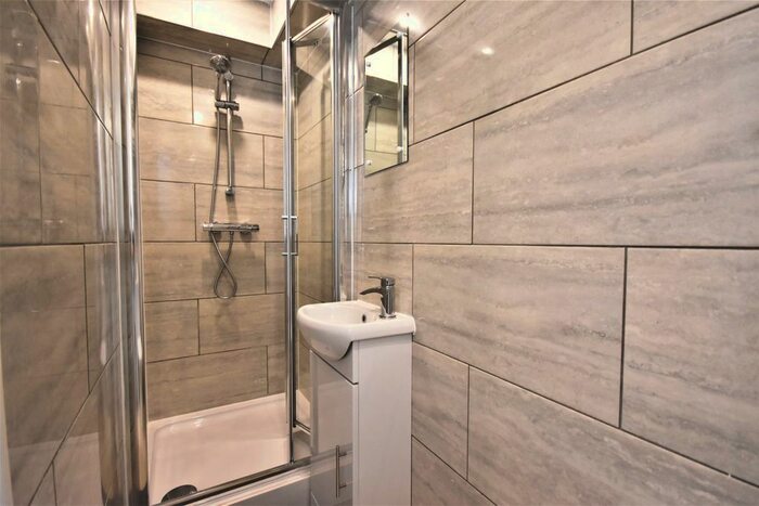 5 Bedroom End Of Terrace House To Rent In St. Margaret Road, Coventry, CV1