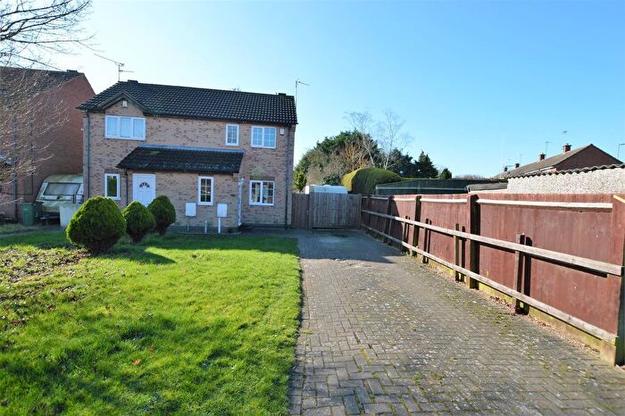 2 Bedroom Semi-Detached House To Rent In Ervins Lock Road, Wigston, LE18