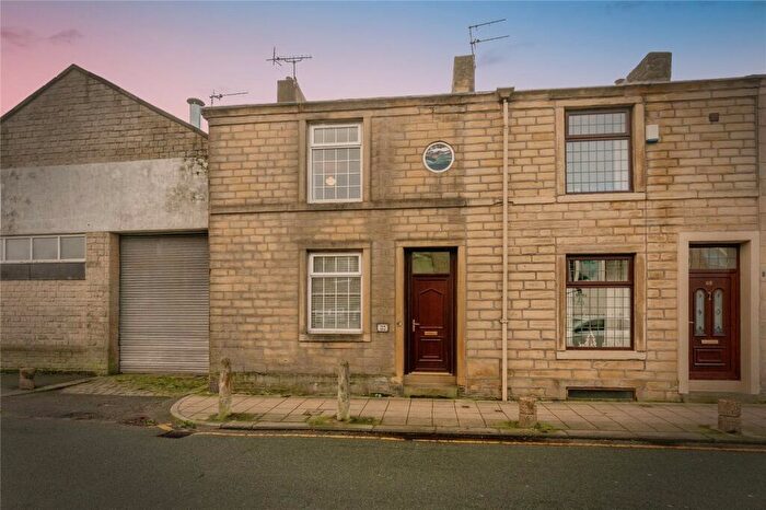 1 Bedroom Flat For Sale In Keighley Road, Colne, Lancashire, BB8
