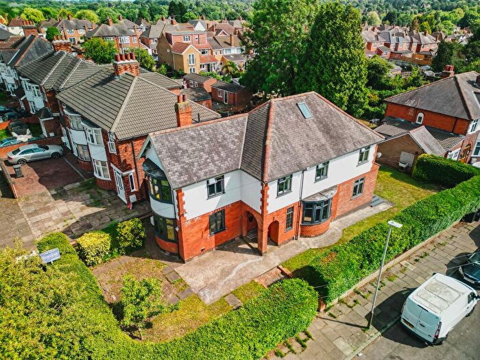 5 Bedroom Detached House For Sale In Trueway Road, Evington, LE5