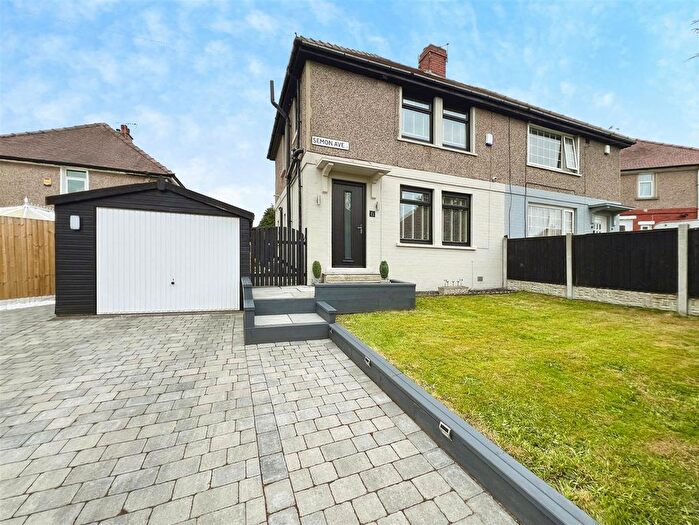 3 Bedroom Semi Detached House For Sale In Semon Avenue, Bradford, BD2