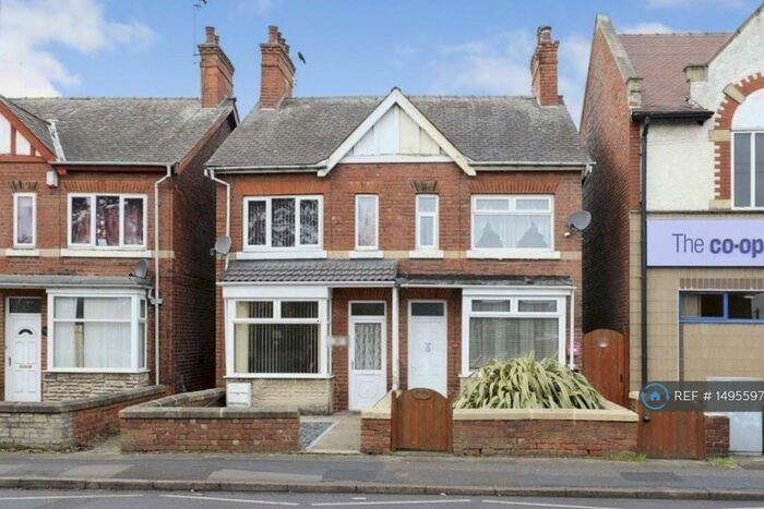 3 Bedroom Semi-Detached House To Rent In Gateford Road, Worksop, S81