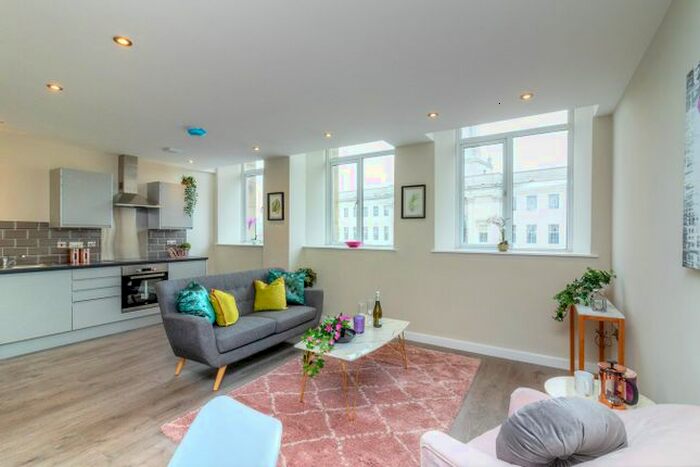 1 Bedroom Flat To Rent In Permanent Buildings, Regent Street, Barnsley, S70